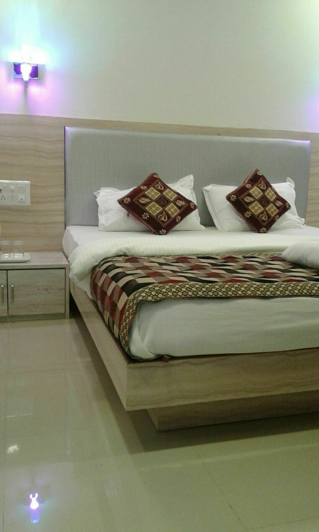 Kf Residency Otel Mumbai Dış mekan fotoğraf