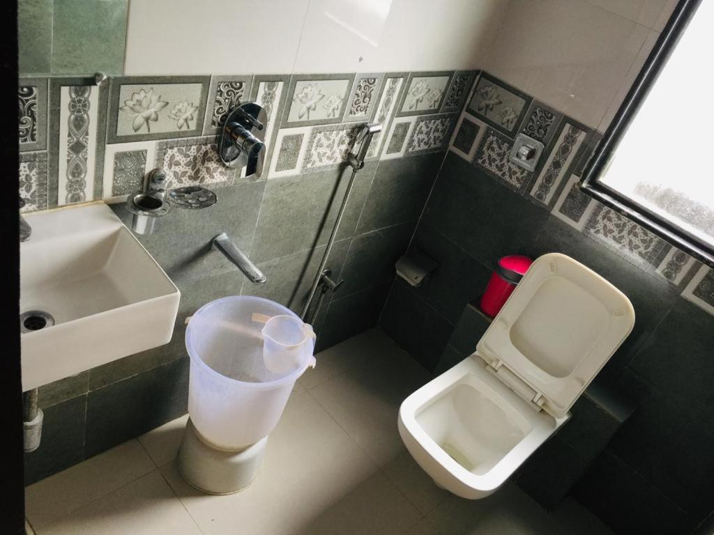Kf Residency Otel Mumbai Dış mekan fotoğraf